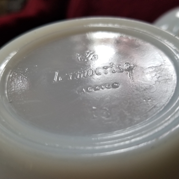 4 VINTAGE White Termocrisa Bowl - Picture 4 of 5